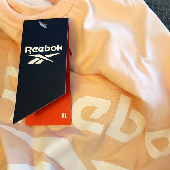 Reebok Lightweight Dog T Shirt in Pink Size XL - Picture 5 of 7